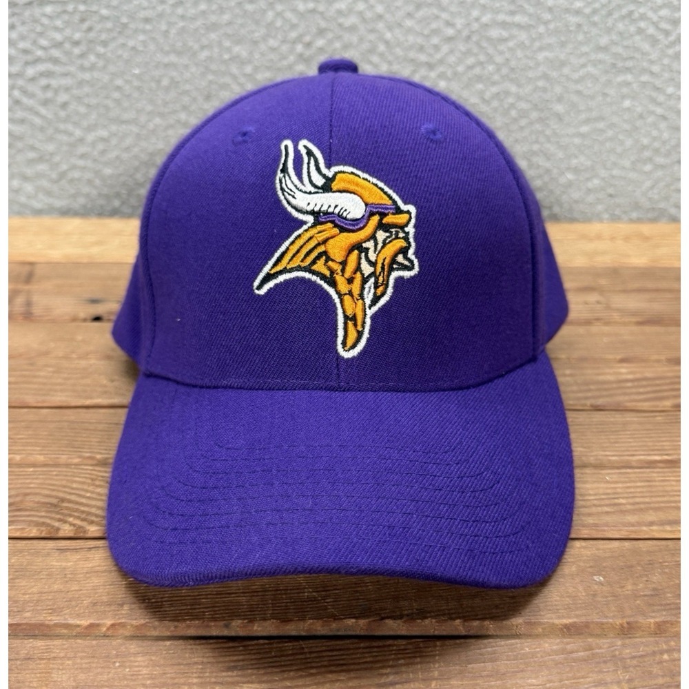 Minnesota Vikings Hat Adult Purple Strap Back Cap Embroidered Logo NFL Football